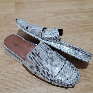 L'Amour Des Pieds Silver Snakeskin Pattern Women's Slide Sandals Size 9.5M